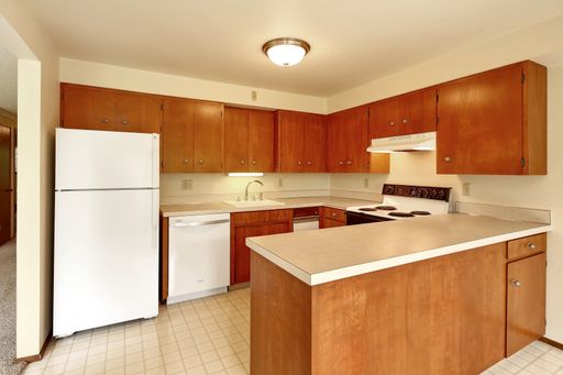 2 Bedroom 1 Bath in Quiet Neighborhood - Lynden! One Month Free
