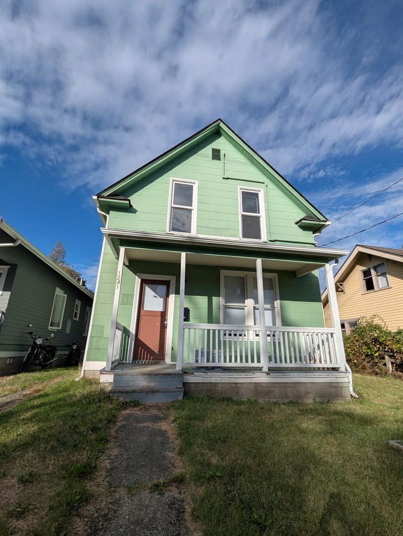 Bellingham House: 1241 Grant Street