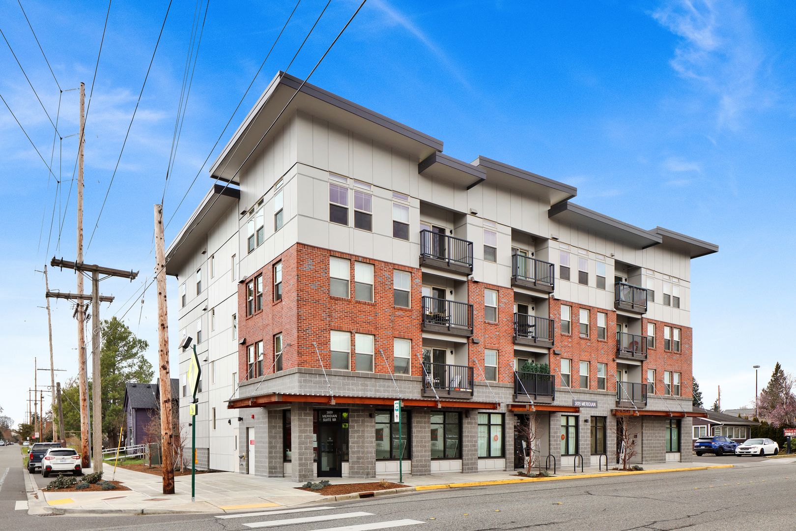 Bellingham Apartment: 2609 Meridian Street