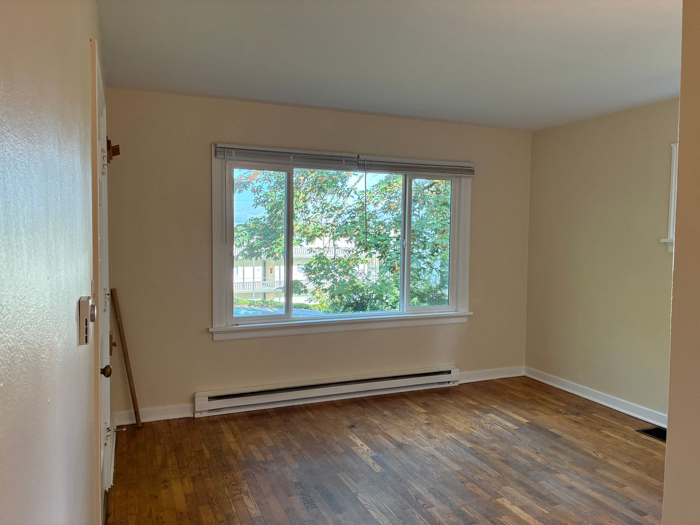 814 High Street 3 of 12