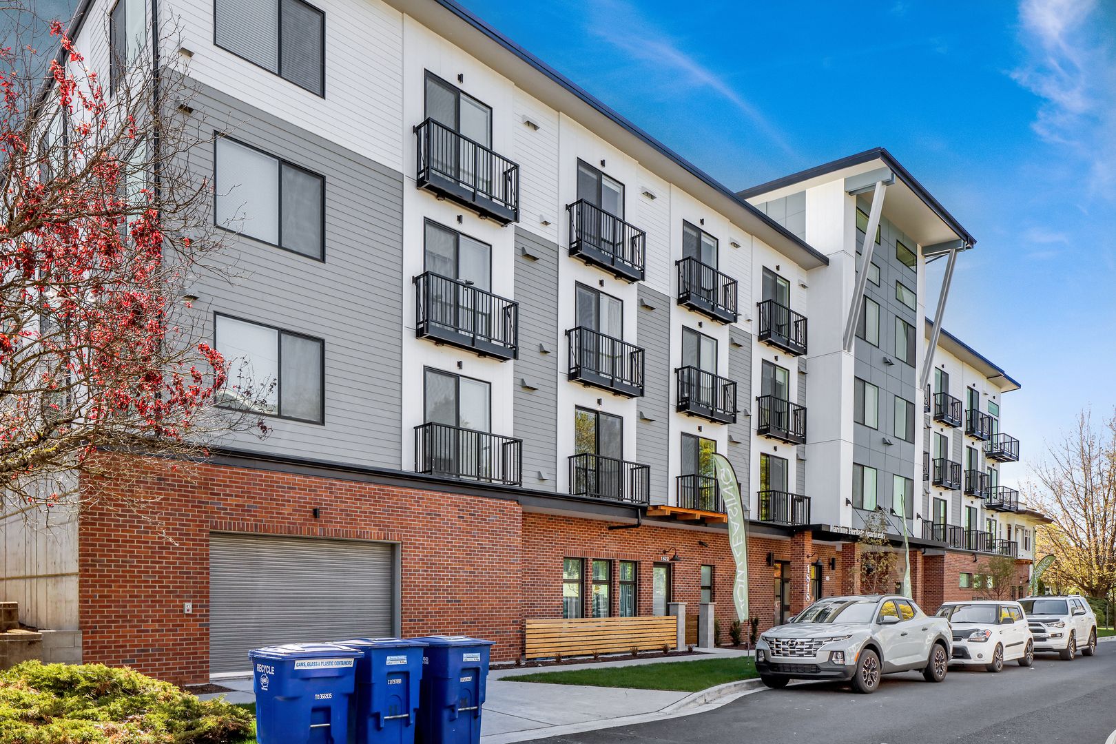 Bellingham Apartment: 1818 D Street