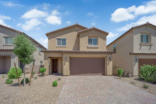 "Solar Home, Resort Backyard, Putting Green – SW Las Vegas Gem" – photo 1
