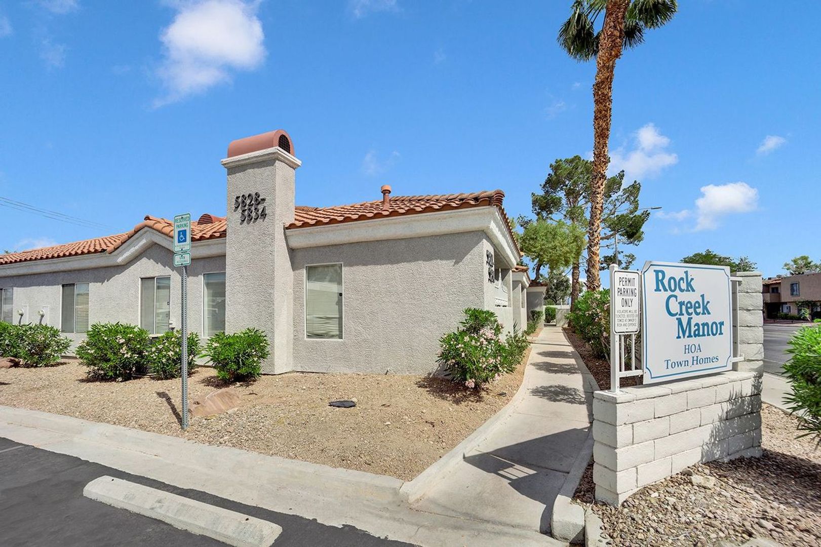 Las Vegas House: 5828 Vegas Drive