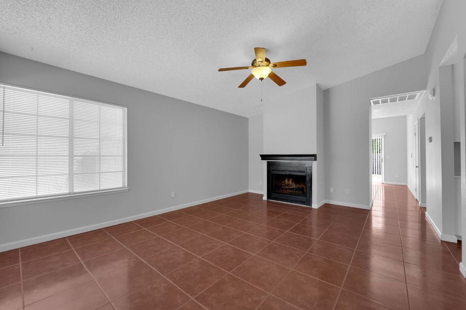 Las Vegas House: 7209 BRONZE CIRCLE