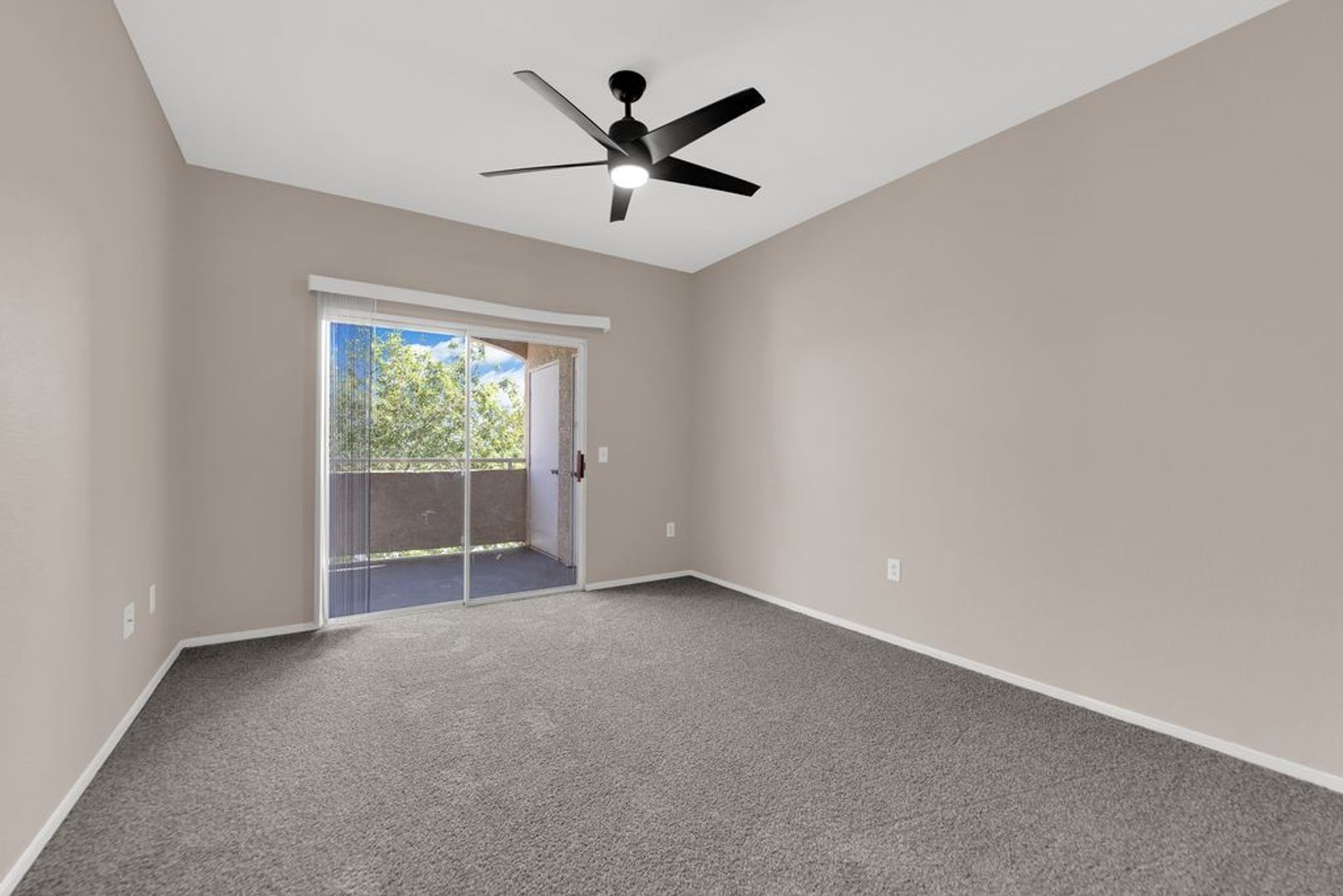 3400 Cabana Drive Unit 2106 3 of 8