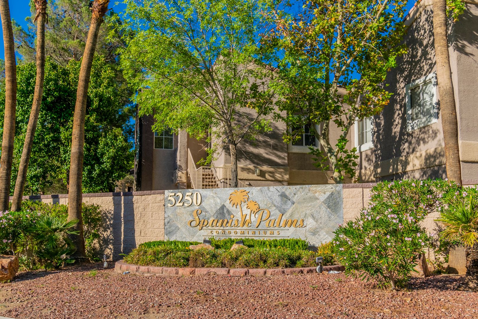 Las Vegas House: 5250 S Rainbow Blvd #1026