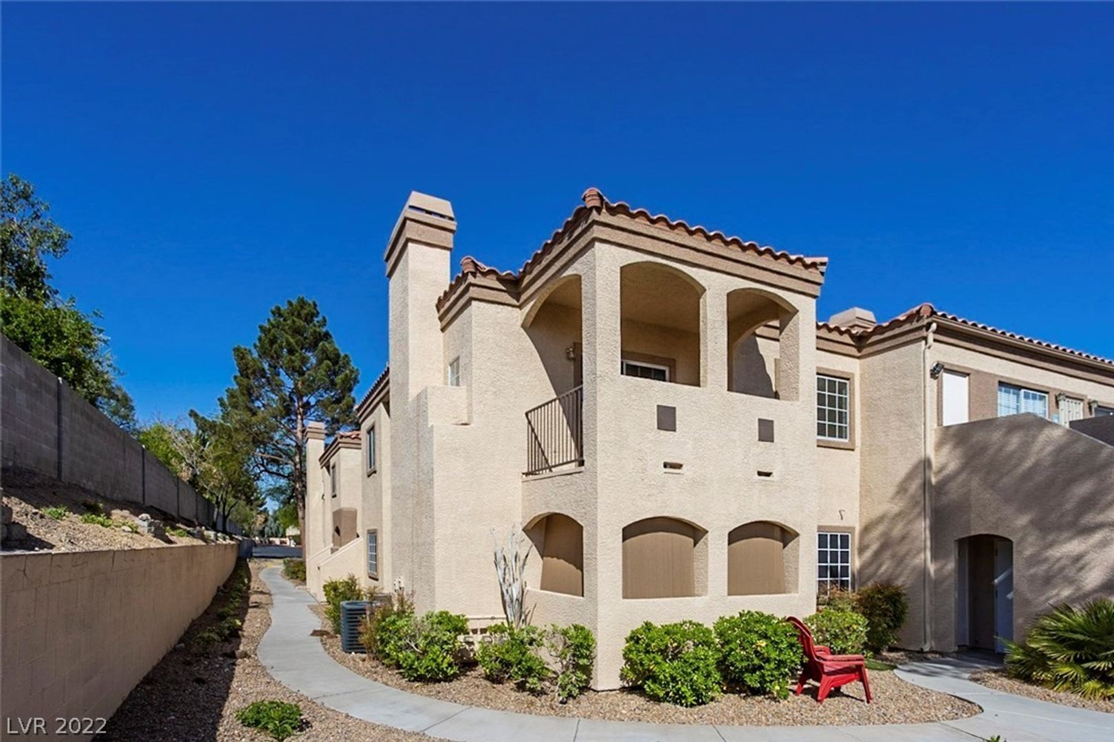 Henderson Condo: 1851 Hillpointe Road #1122