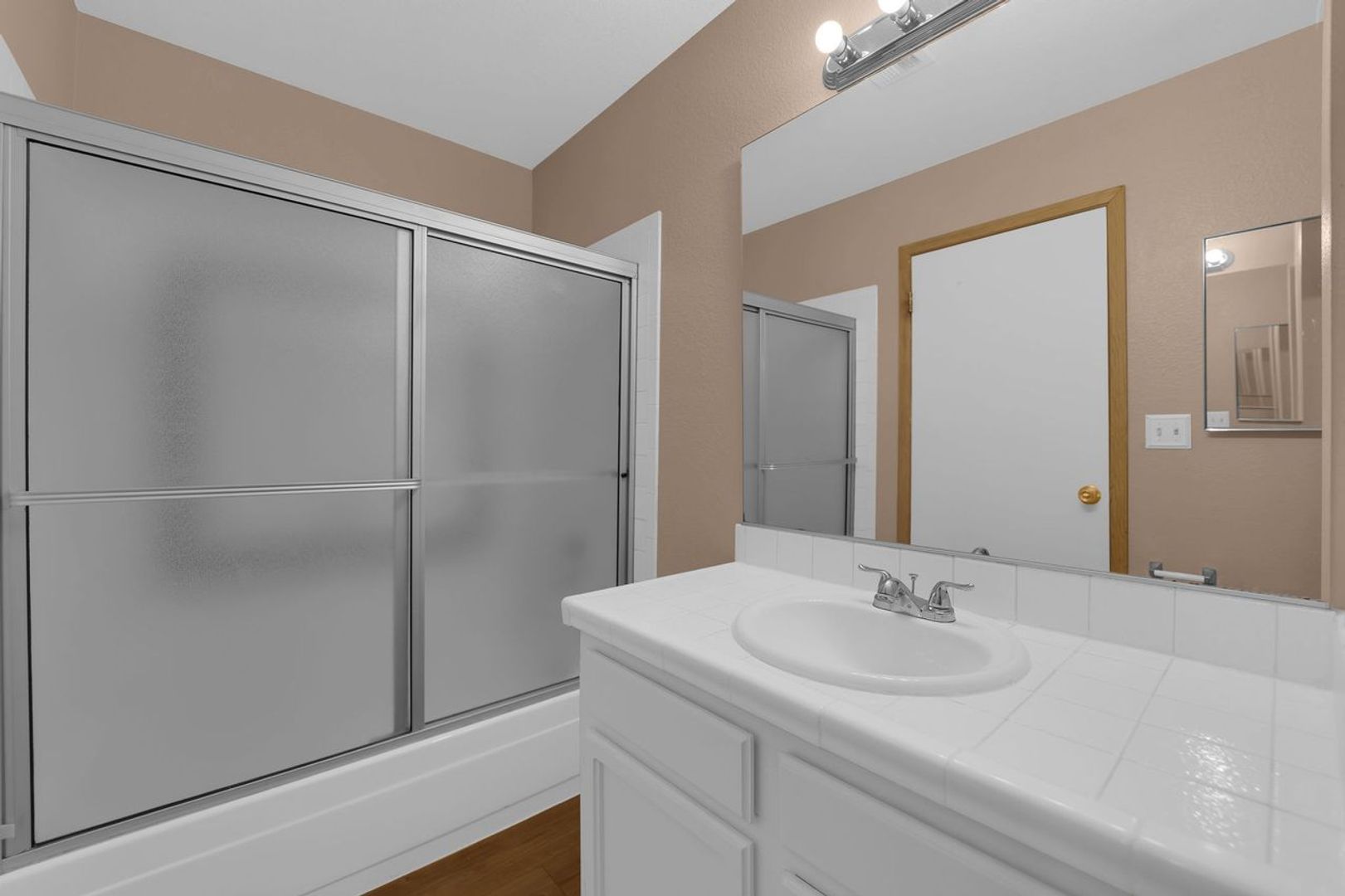 4300 N Lamont St Unit 251 6 of 8