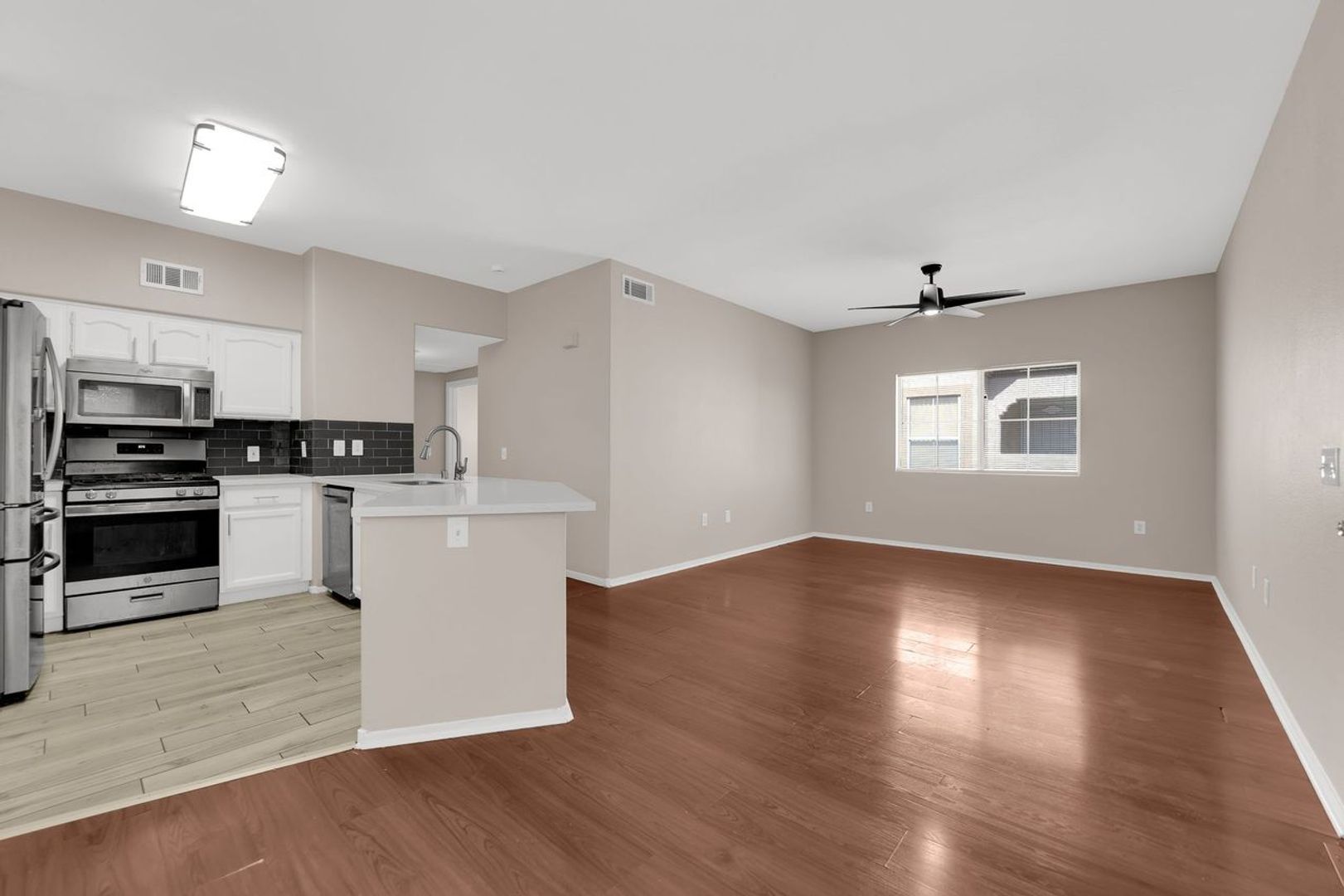 3400 Cabana Drive Unit 2106 7 of 8