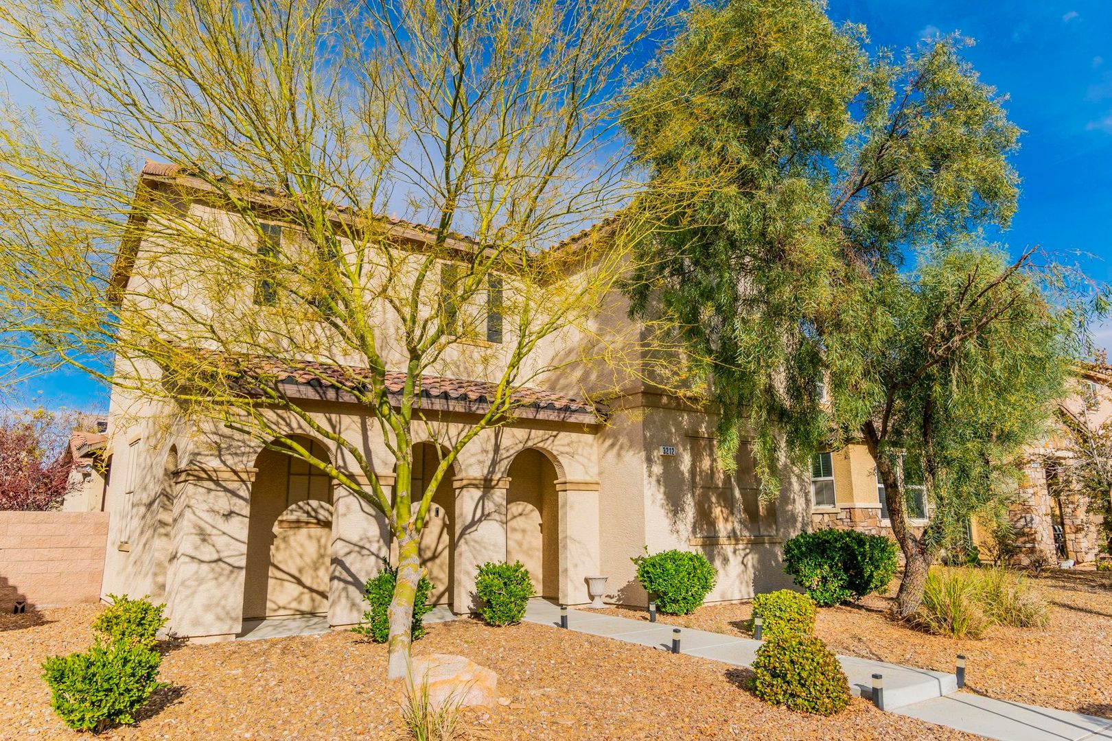 Henderson House: 3212 Sisley Garden Ave