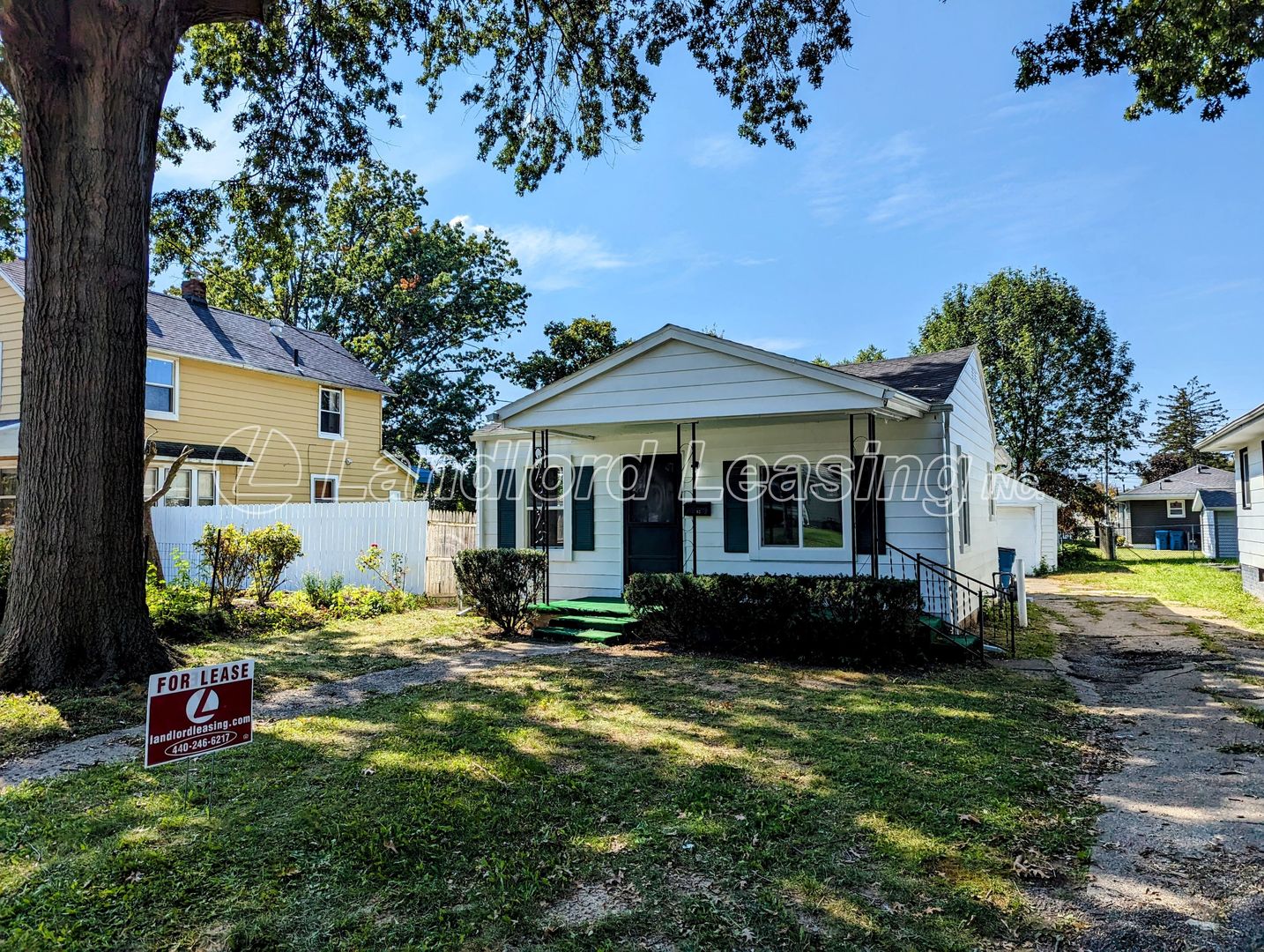 Lorain House: 3502 Lowell Avenue