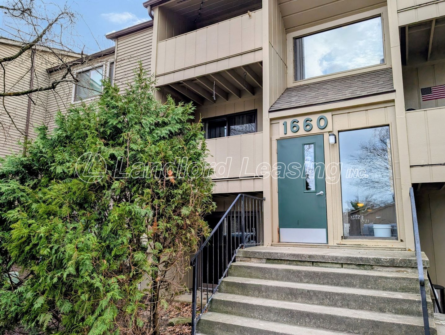 Westlake Condo: 1660 Cedarwood Dr