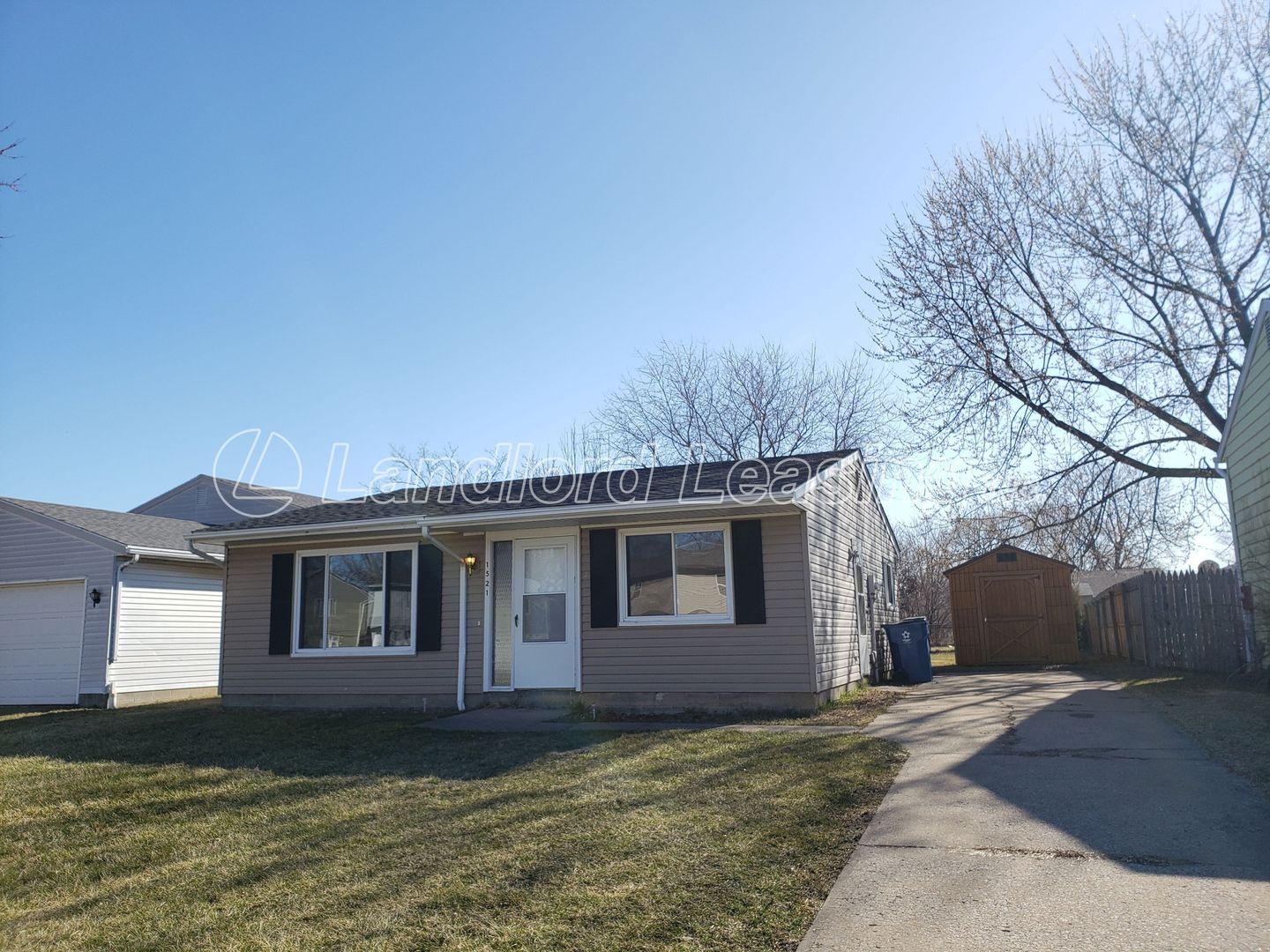 Lorain House: 1521 Fillmore Avenue