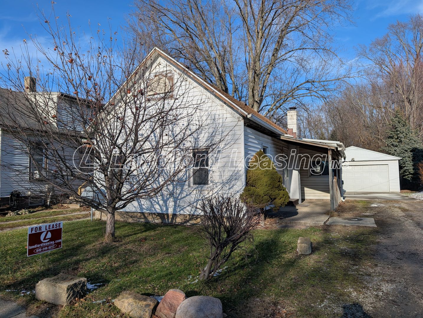 Elyria House: 259 Lake Avenue