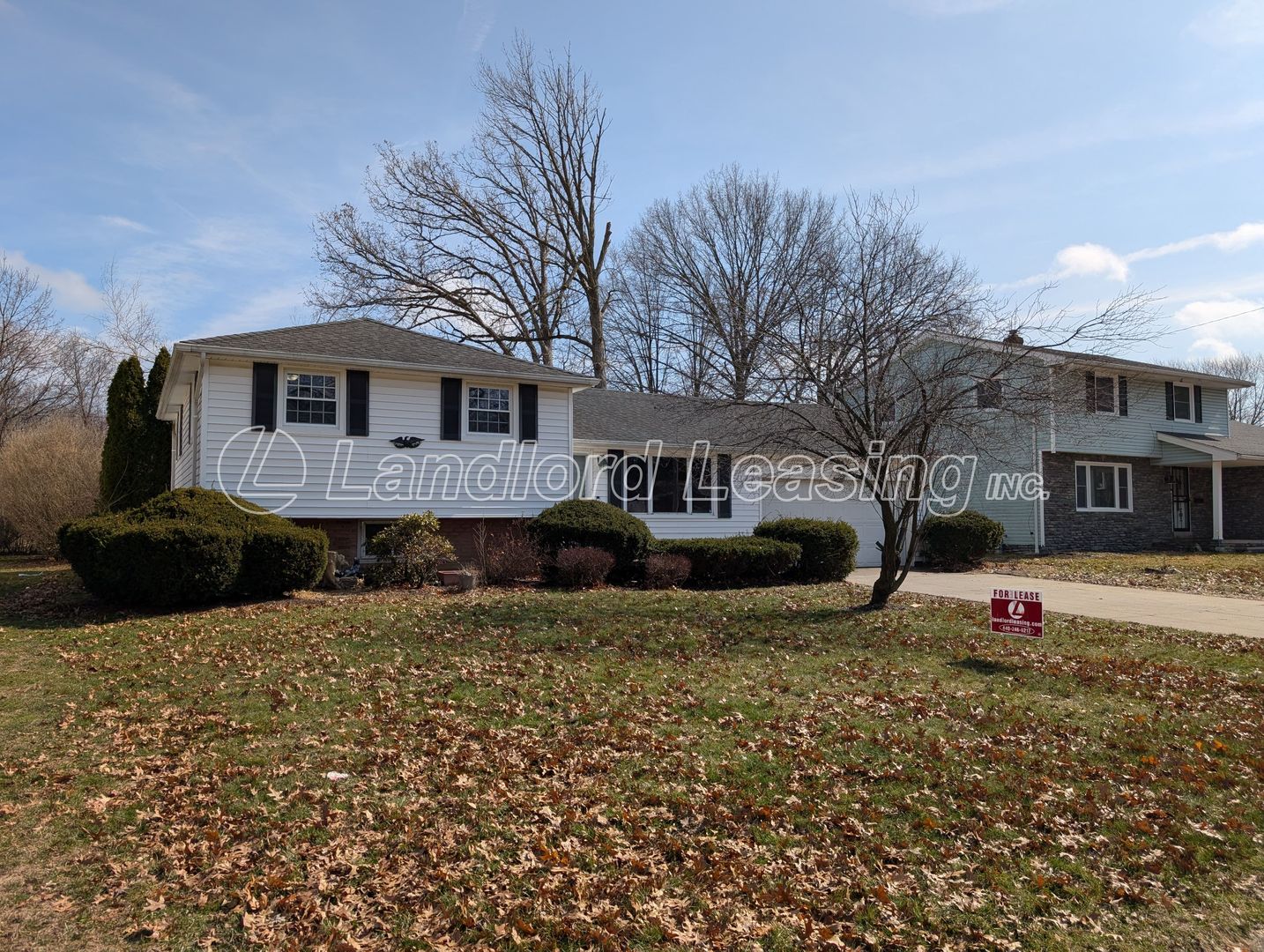 Lorain House: 5203 Gargasz Drive