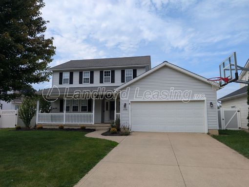 Charming Colonial with Modern Updates in a Quiet Cul-de-Sac – photo 1