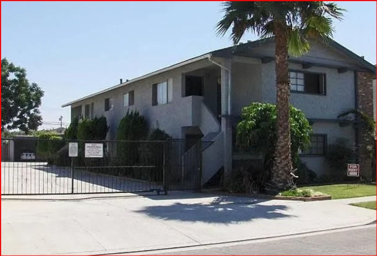 Norwalk Apartment: 10500~10502 Imperial Hwy