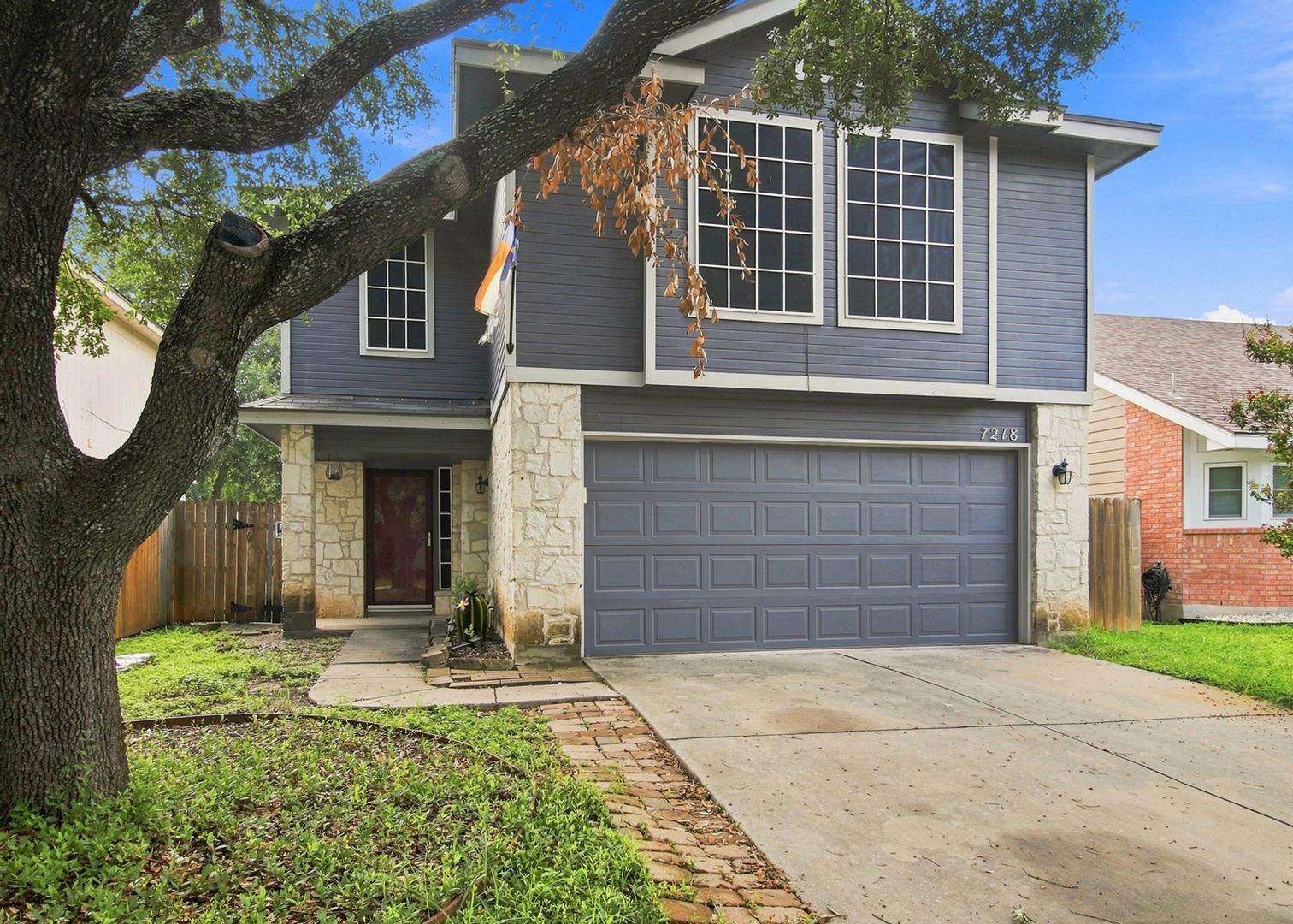 San Antonio House: 7218 Burns Way
