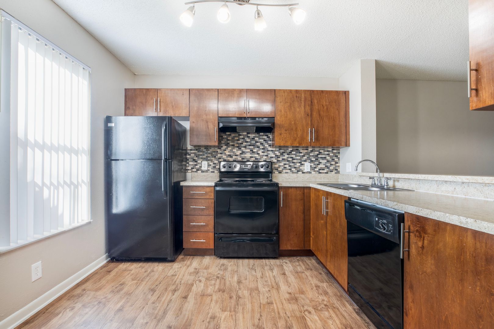 Coral Springs Apartment: 2801 Northwest 91st. Ave.