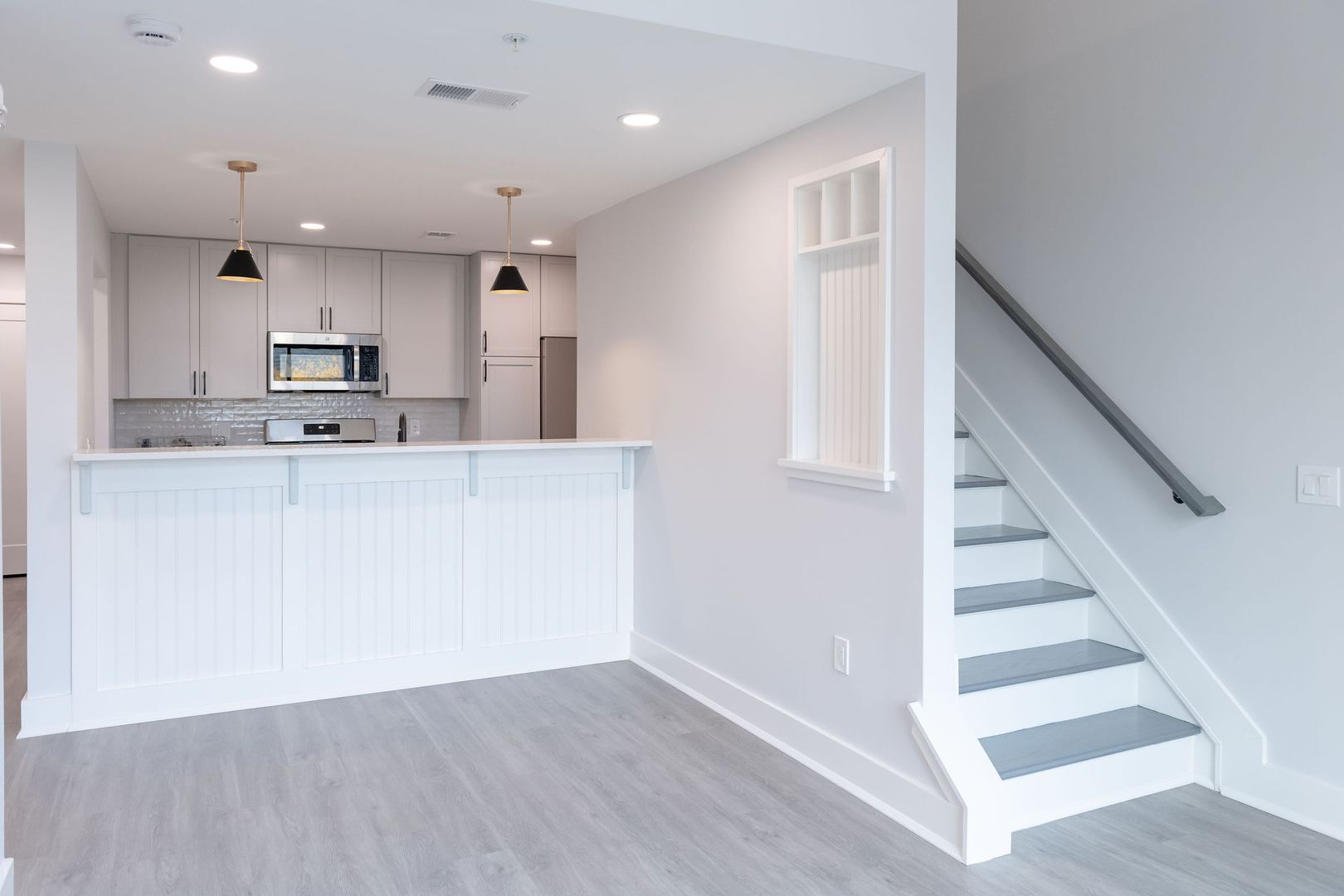 Fanwood Apartment: 282 South Ave