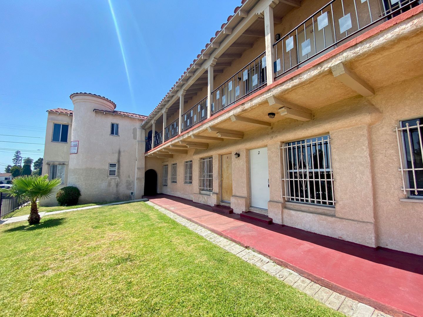 Los Angeles Apartment: 1273 S. Woods Ave.