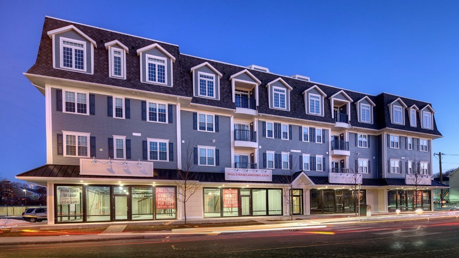 Waltham Apartment: 431 River Street