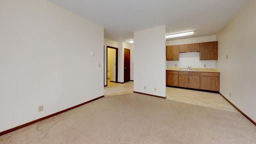 1 Bed 1 Bath Rental at 618 W Grand Ave #9, Chippewa Falls, WI – photo 1