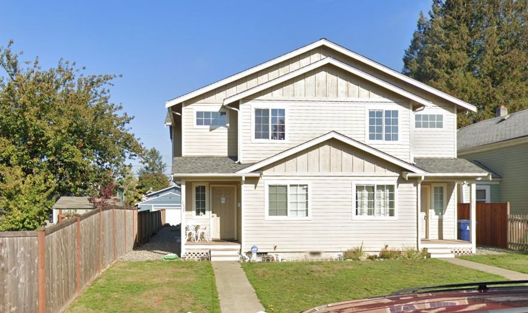 Tacoma Apartment: 2907-2909 S 9th St