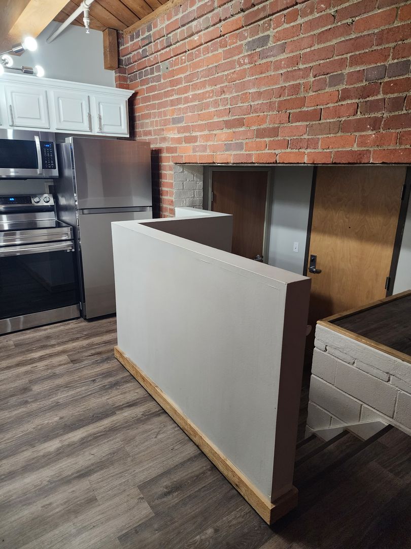 Cleveland Apartment: 1300 West Ninth Street