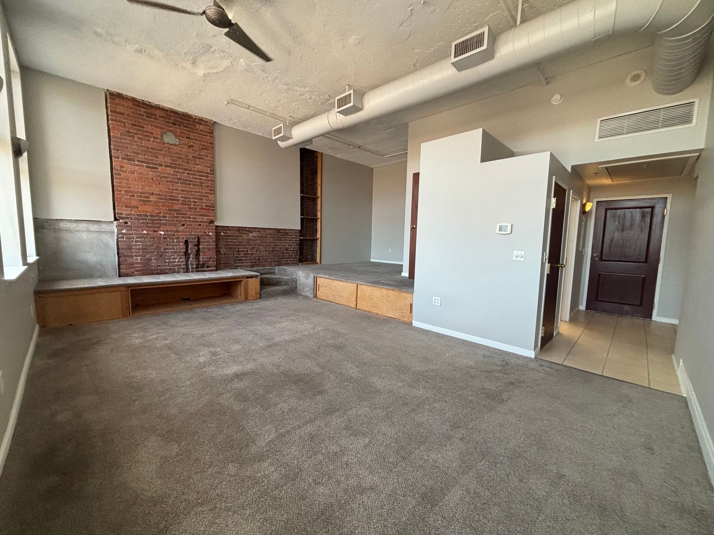 Cleveland Apartment: 740 West Superior Ave