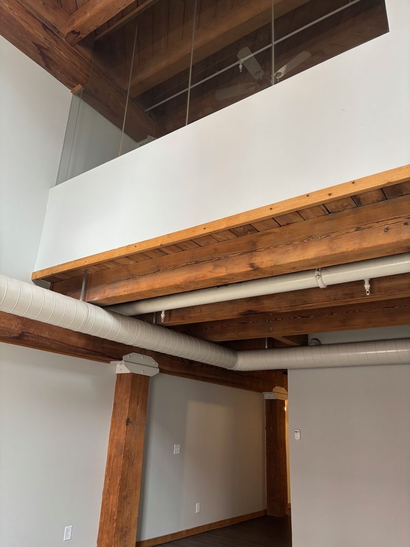 Cleveland Apartment: 1300 West Ninth Street