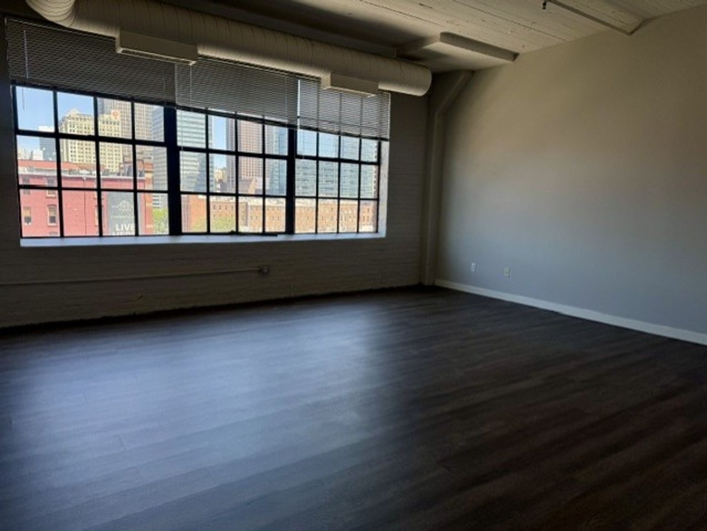 Cleveland Apartment: 1300 West Ninth Street