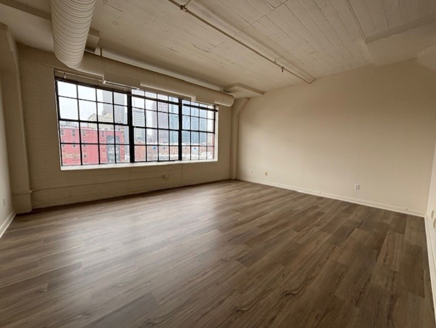 Cleveland Apartment: 1300 West Ninth Street