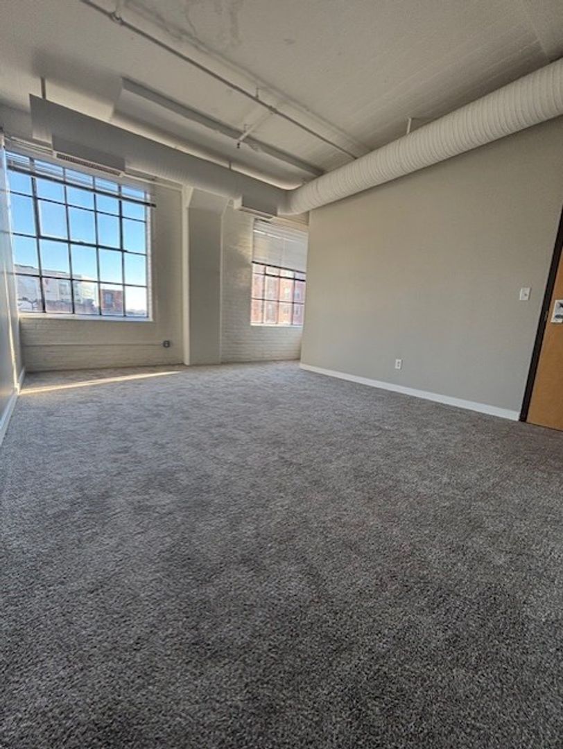 Cleveland Apartment: 1300 West Ninth Street