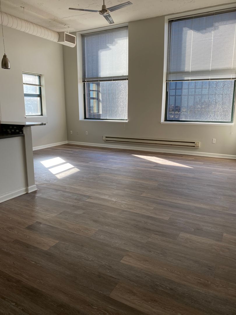 Cleveland Apartment: 740 West Superior Ave