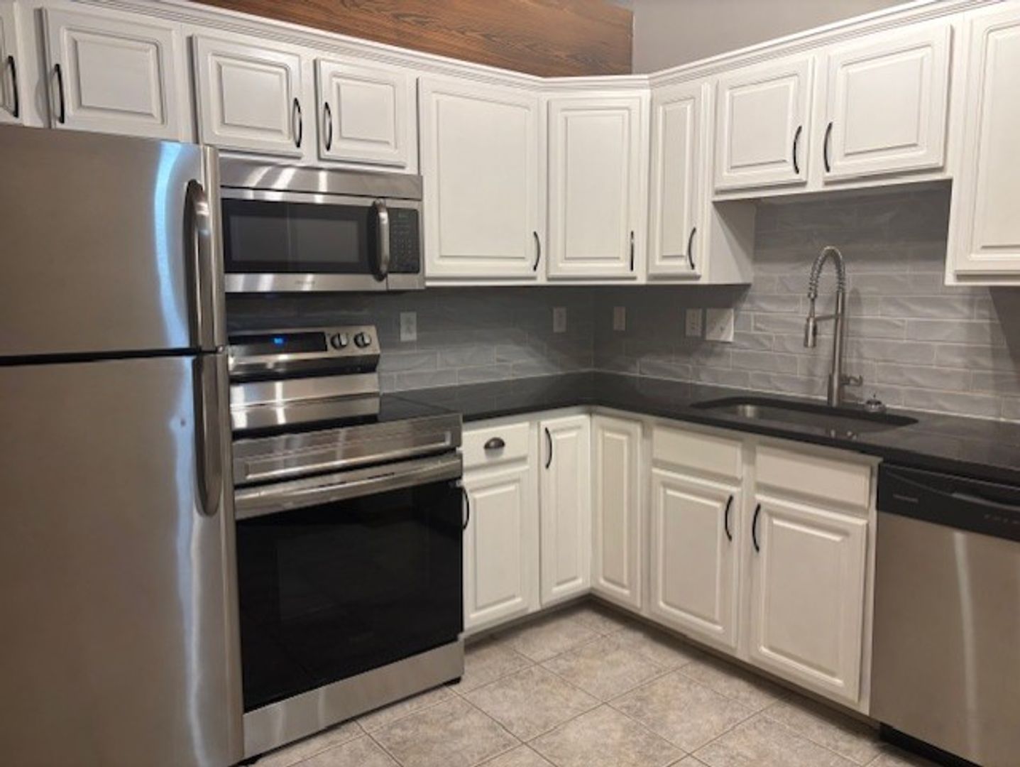 Cleveland Apartment: 1300 West Ninth Street