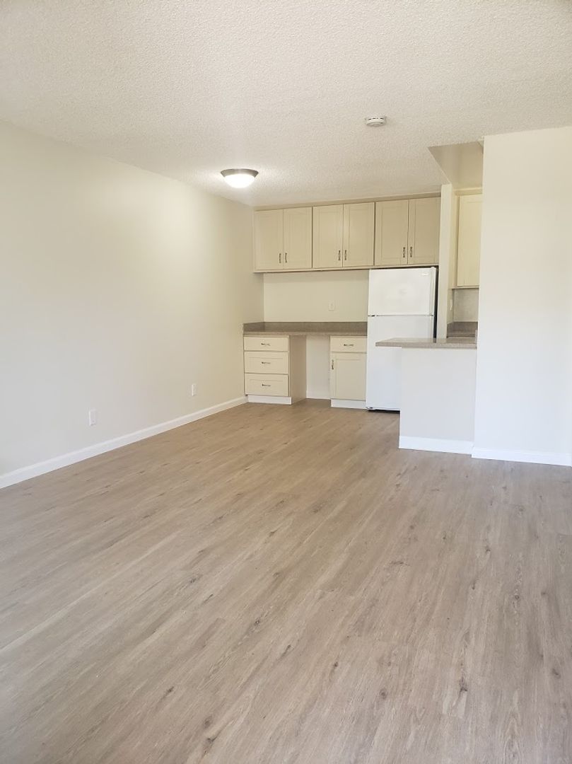 Sunnyvale Apartment: 777 S Mathilda Avenue