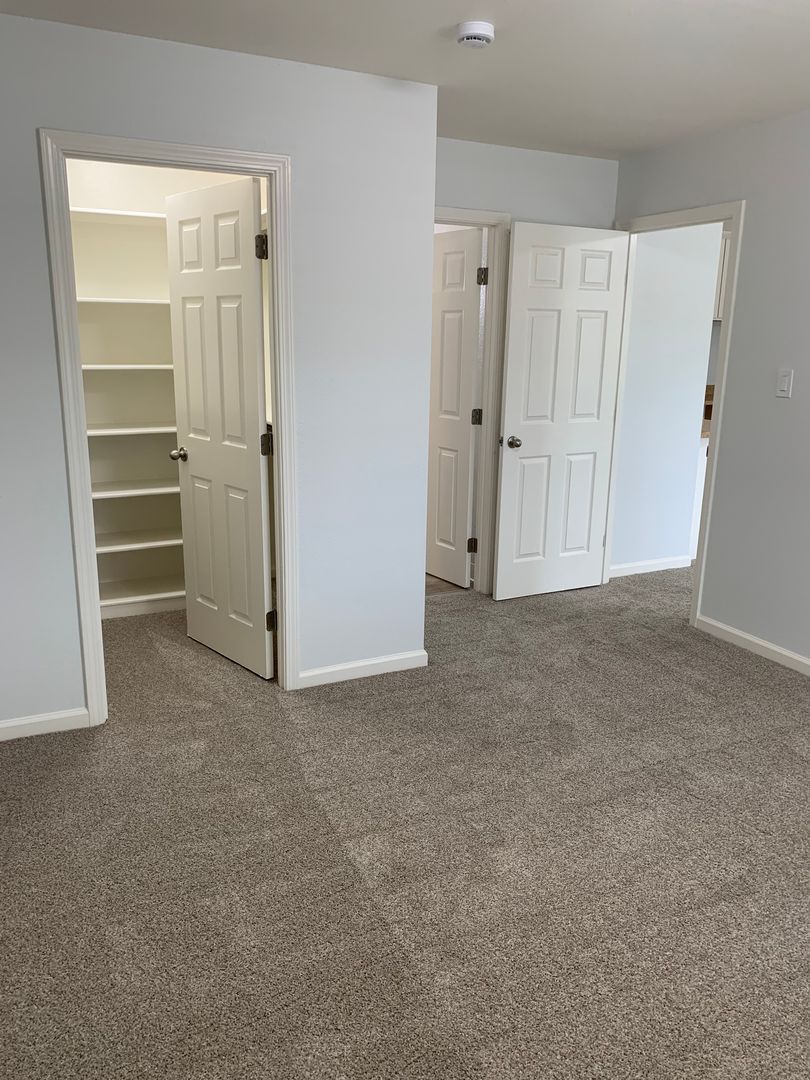 Sunnyvale Apartment: 777 S Mathilda Avenue