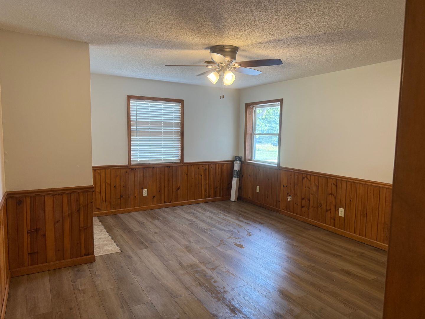 Murphysboro Apartment: 10003 Old. Hwy. 13