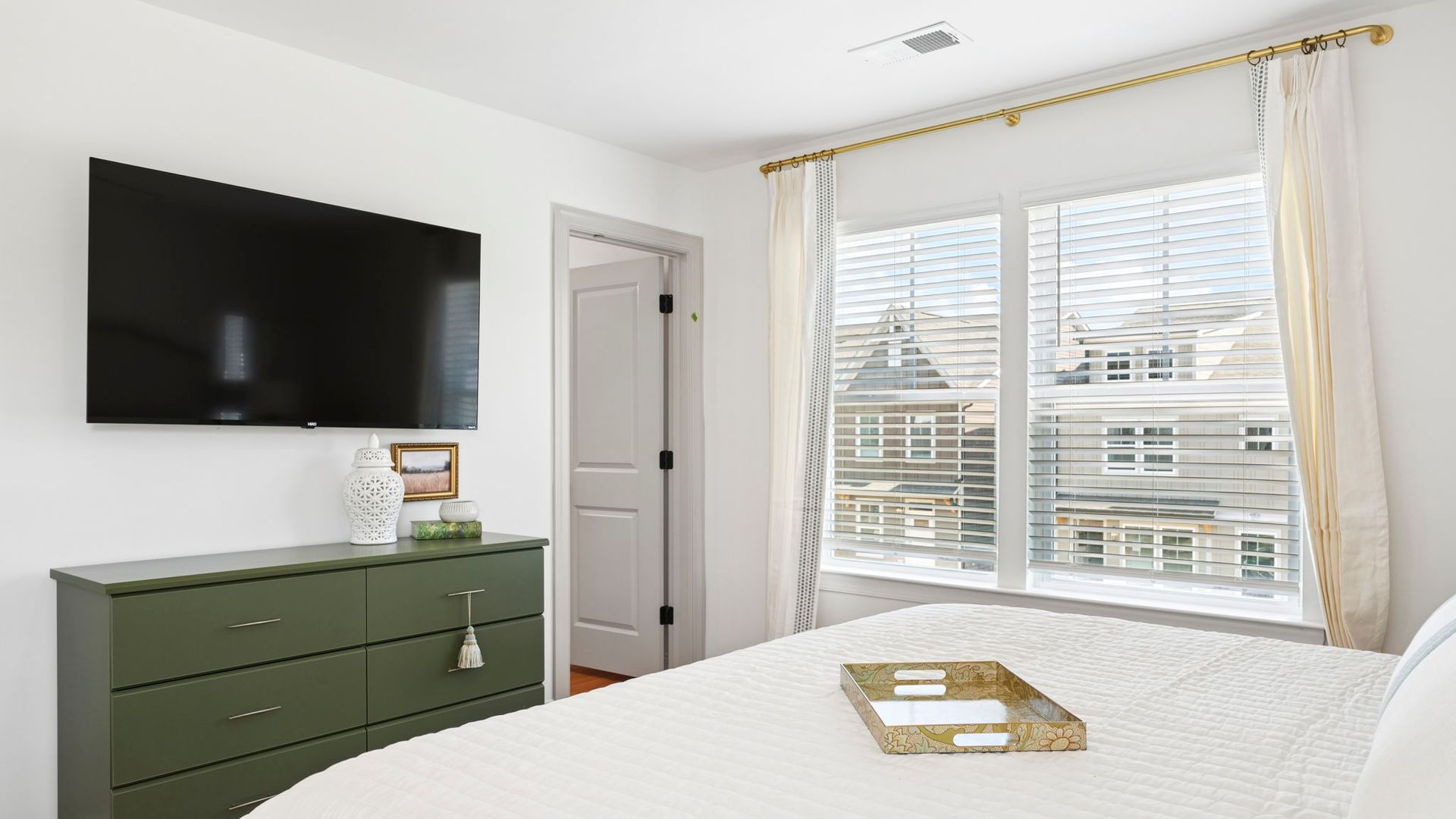 Juniper Row Townhomes 16 of 24