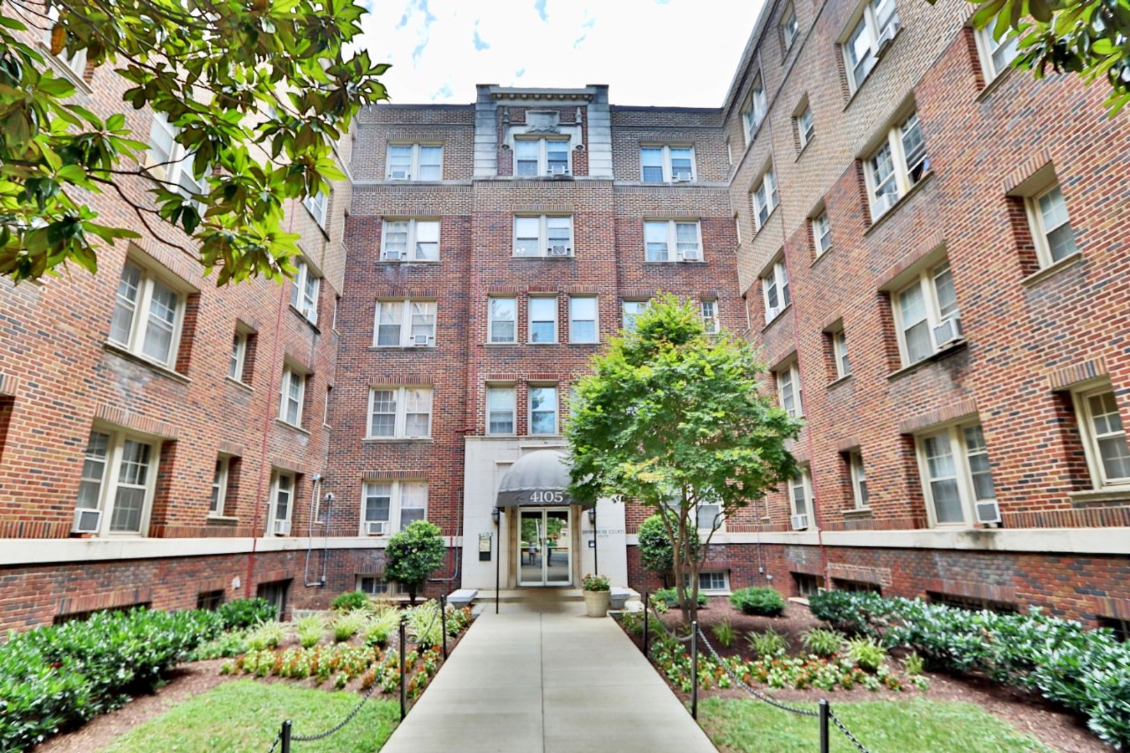Devonshire Apartments 2 of 12