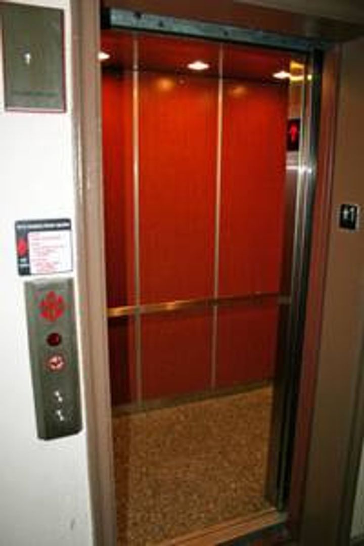 Devonshire Apartments 6 of 11