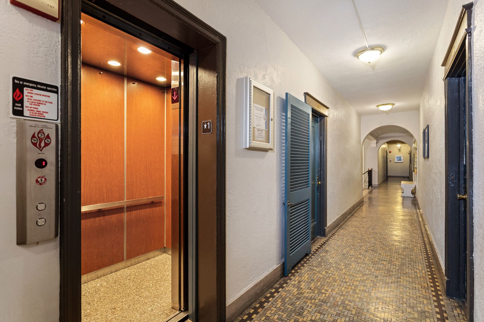 Devonshire Apartments 6 of 11