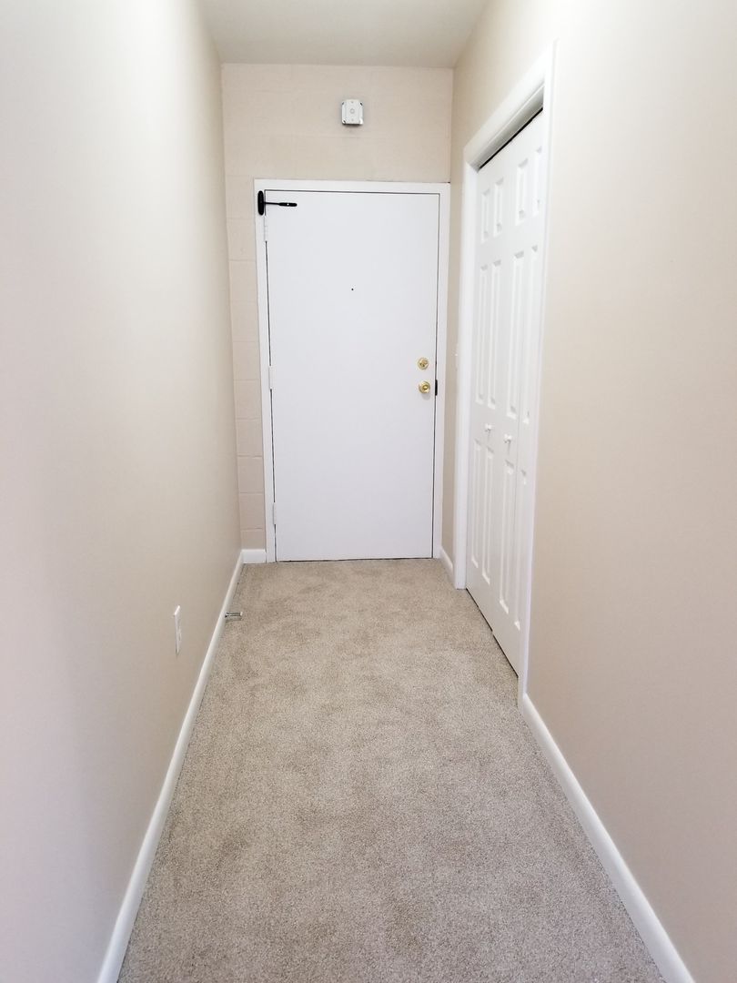 Gaithersburg Apartment: 531 South Frederick Avenue