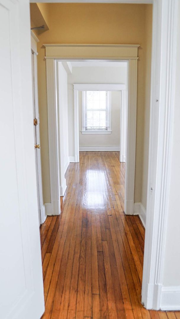 Devonshire Apartments 8 of 12