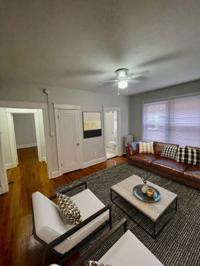 Classic DC Apartment Homes with Upgrades. Close to AU/Tenley Metro, Wegman's/City Ridge – photo 1