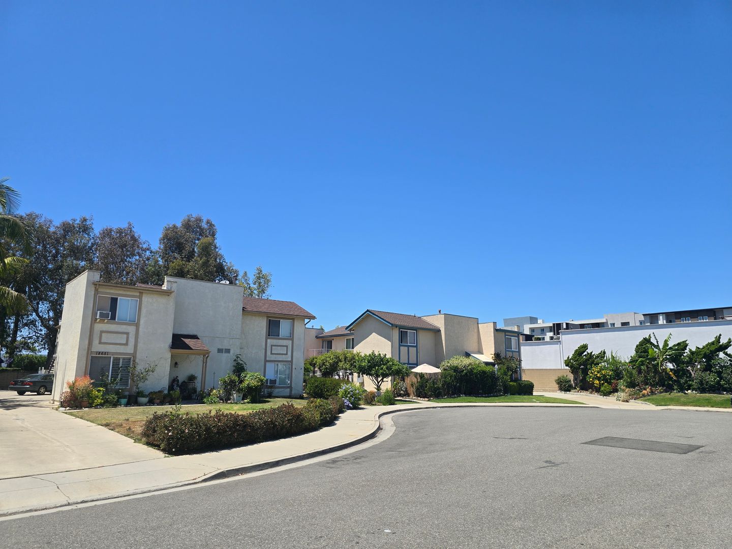 Huntington Beach Apartment: 18651 Libra Cir.