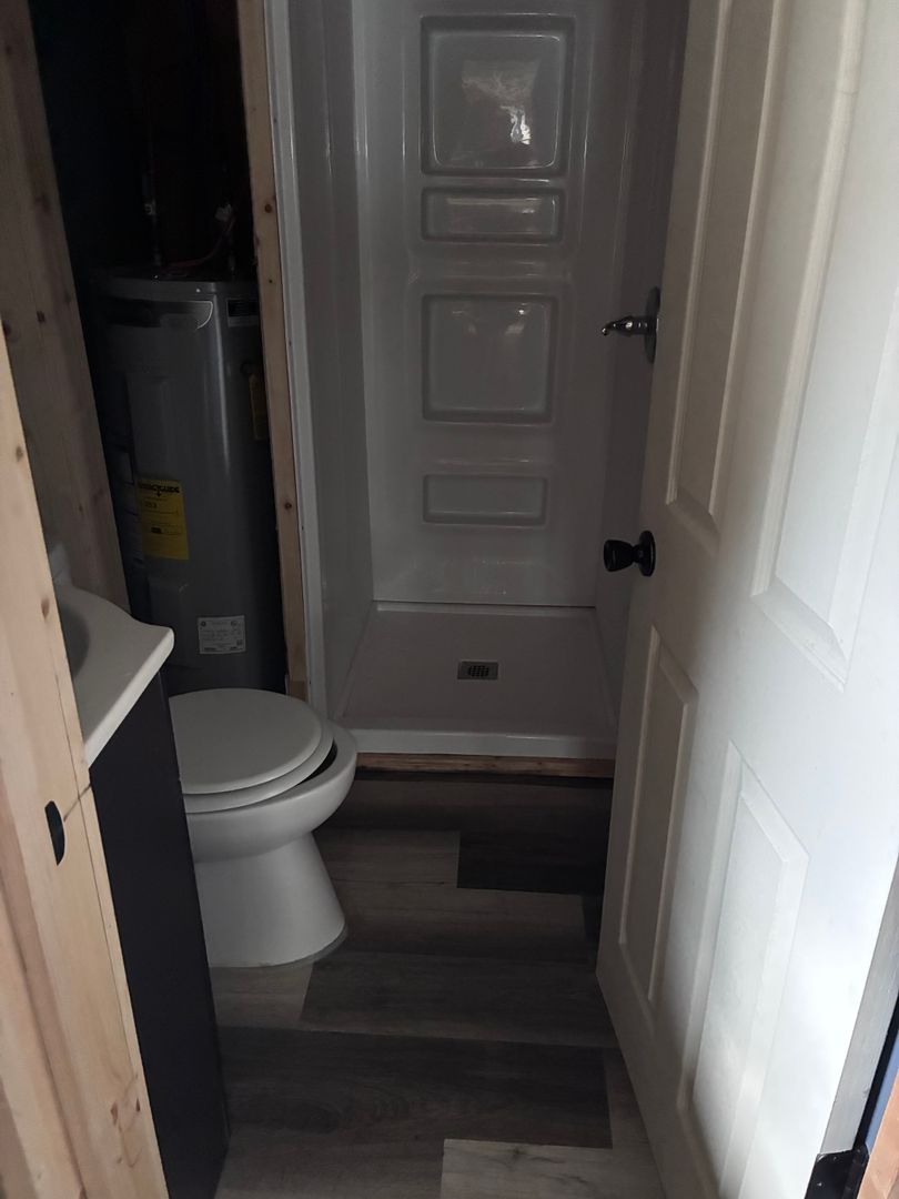 Available Now – 1Bed / 1 Bath Mobile Home at Shadybrook Mobile Home Community 2 of 7