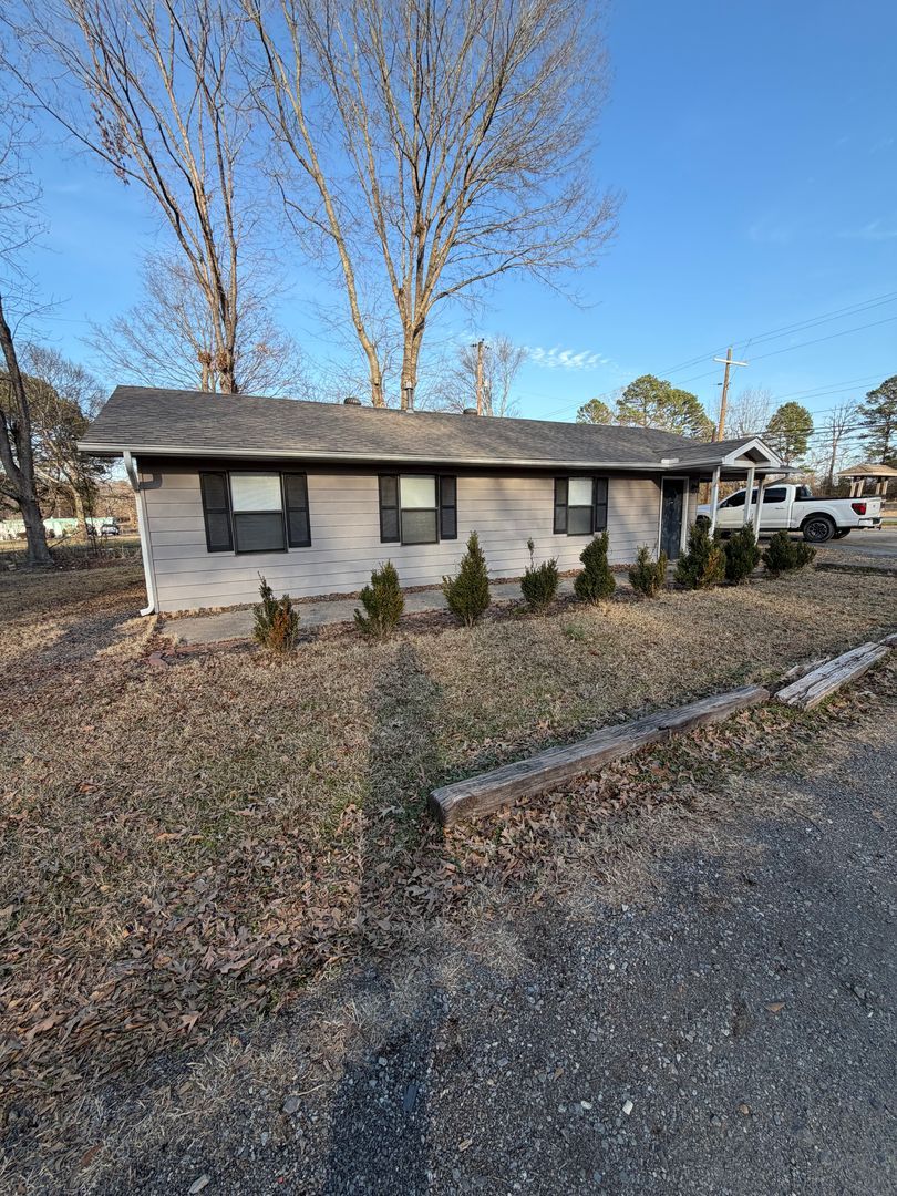 Jacksonville Apartment: 6004 S Hwy 161