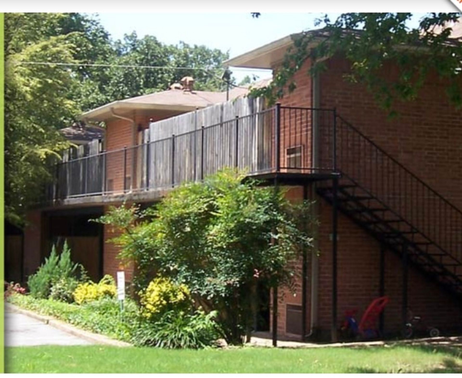 Little Rock Apartment: 5503 B. St